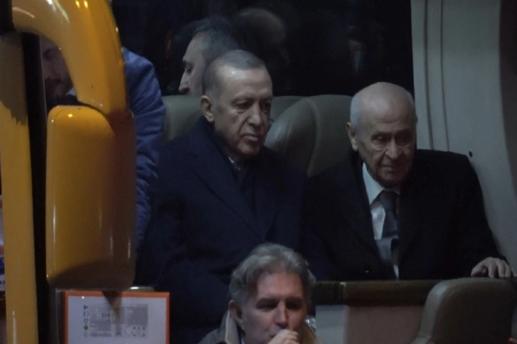 Cumhurbaşkanı Erdoğan, Kilis&&#035039;ten ayrıldı