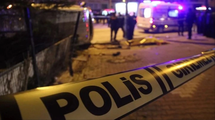 Van&&#035039;ın Özalp ilçesinde kavga: 2 belediye işçisi hayatını kaybetti